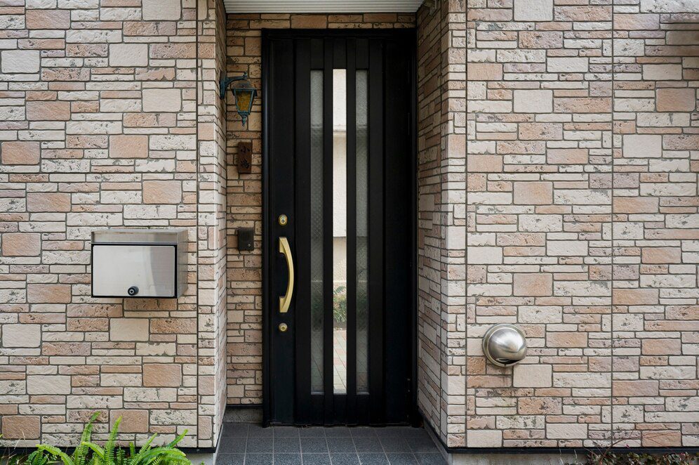 How to repair a storm door screen?