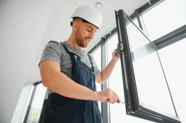 DIY or Professional Installation: What’s Best for Your Windows?