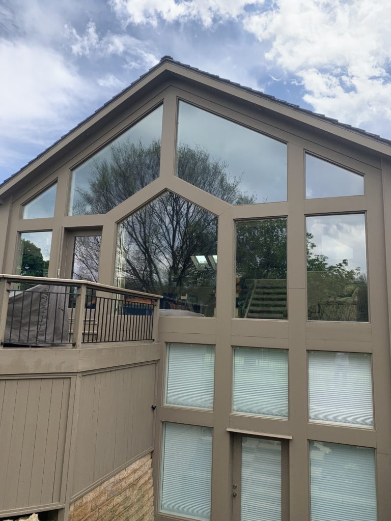 Multi story glass replacement in central ohio